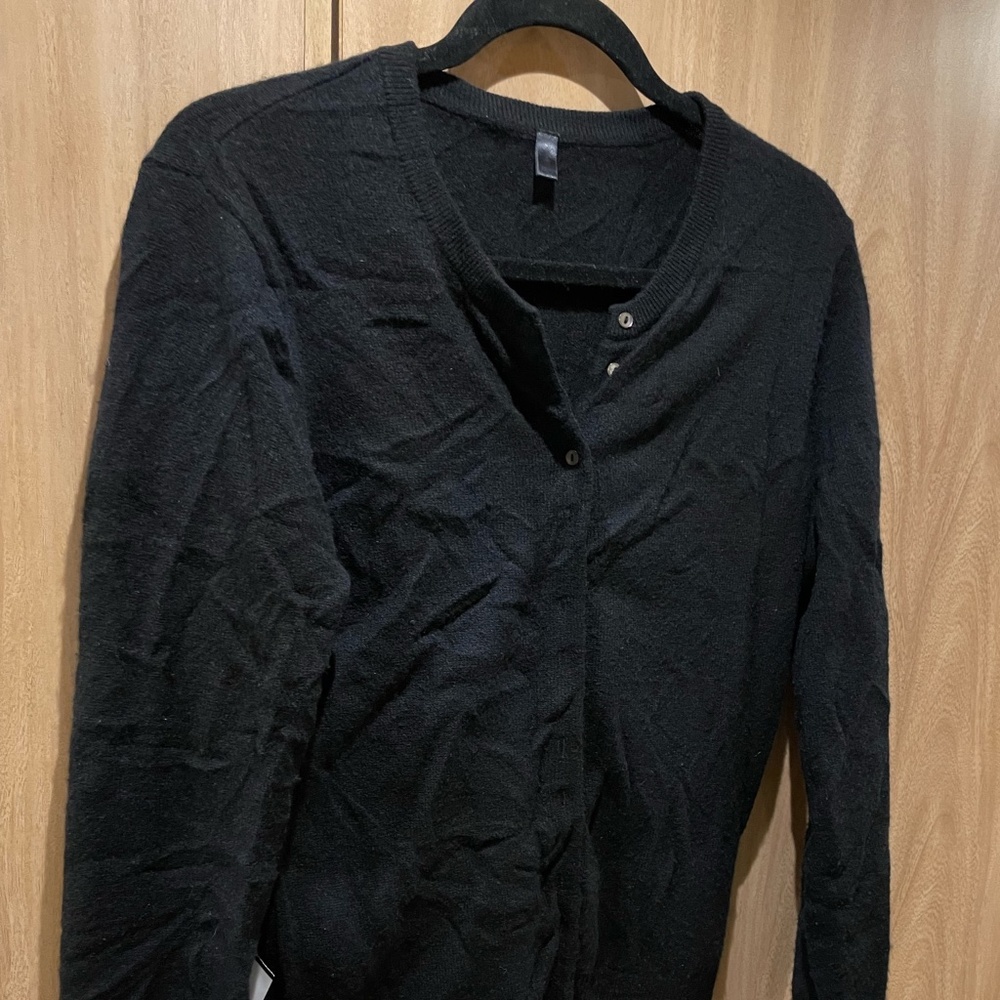 Women’s Large 100% Cashmere  Cardigan